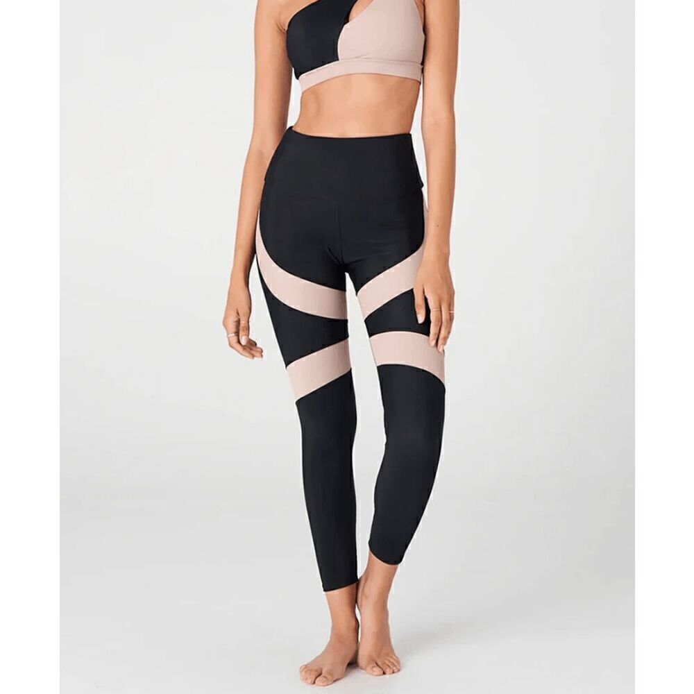 NWT Onzie Womens Black Rib High Rise Cadence Midi Pull-On Active Legging Sz S/M